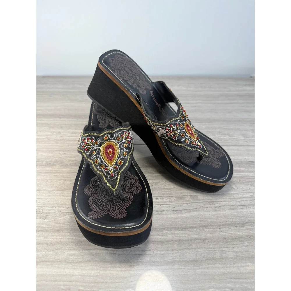 Skechers Somethin Else Vintage Y2K Boho Embroidered Leather Wedge Sandals 8.5